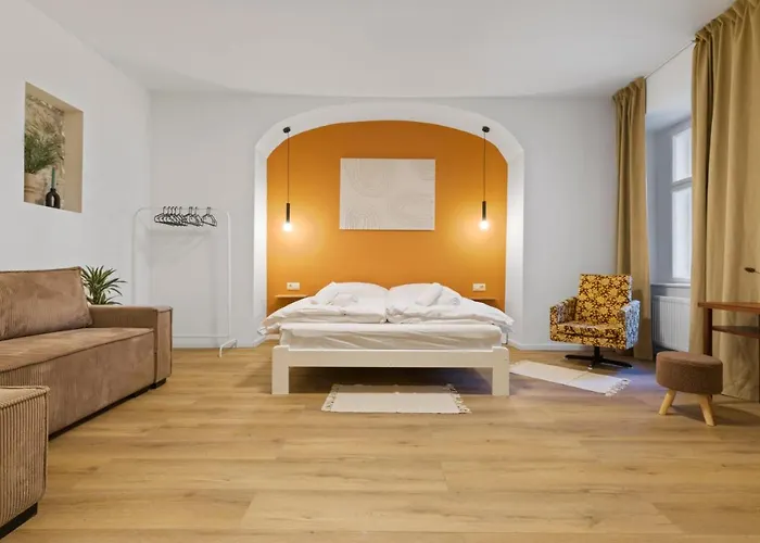 Charming Apt In Centre /W Ac